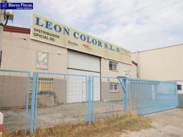 Nave industrial en venta en Valverde de la Virgen, Northern spain photo 0