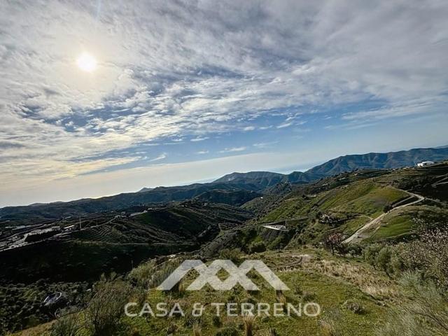 Terreno en venta en Sedella photo 0