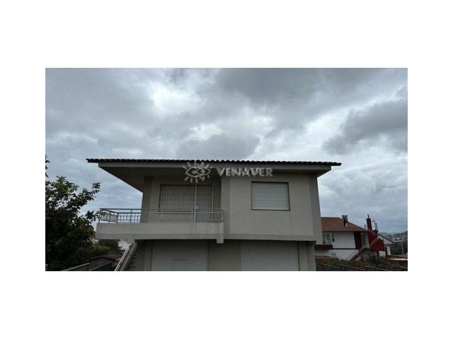 Casa en venta en Vigo photo 0