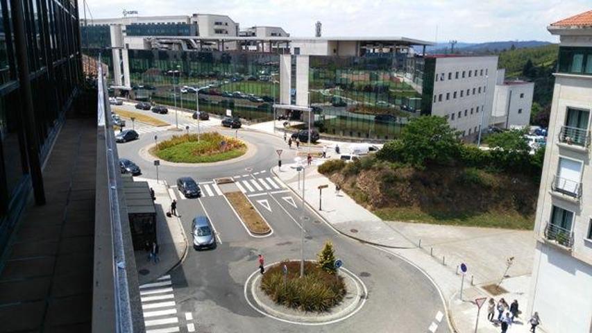 Local comercial en venta en Santiago de Compostela, Santiago Sur photo 0