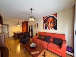 Piso en venta en Rubí photo 0