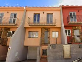 Duplex en venta en Santa Lucía de Tirajana, Vecindario photo 0