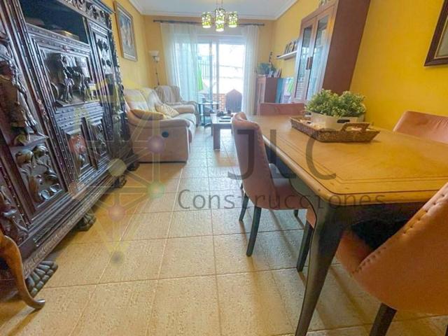 Chalet en venta en Algete photo 0