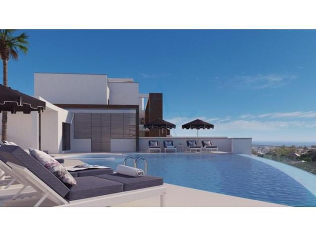 Apartamento en venta en Benahavís photo 0