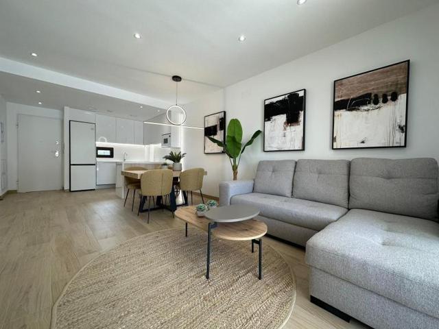 Bungalow en venta en Finestrat, Seascape resort photo 0