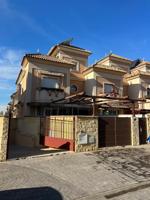 Chalet en venta en Dos Hermanas, Pasaje Cardenio, 41701 photo 0