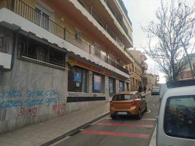 Local comercial en venta en Viladecans, Barri antic photo 0