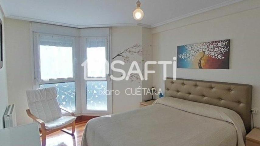 Piso en venta en Galdakao photo 0