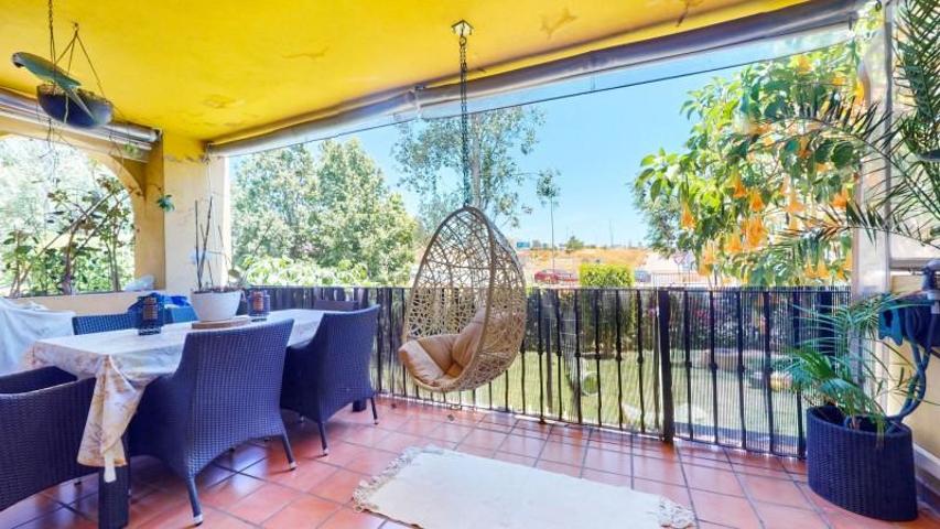 Apartamento en venta en Marbella, Guadalmina photo 0