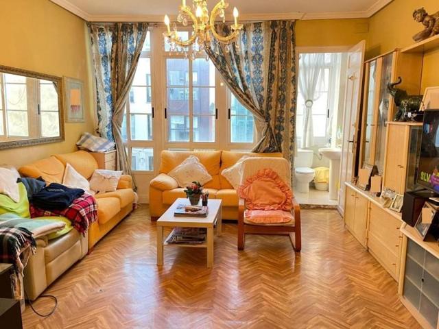 Piso en venta en A Coruña, San Andrés photo 0