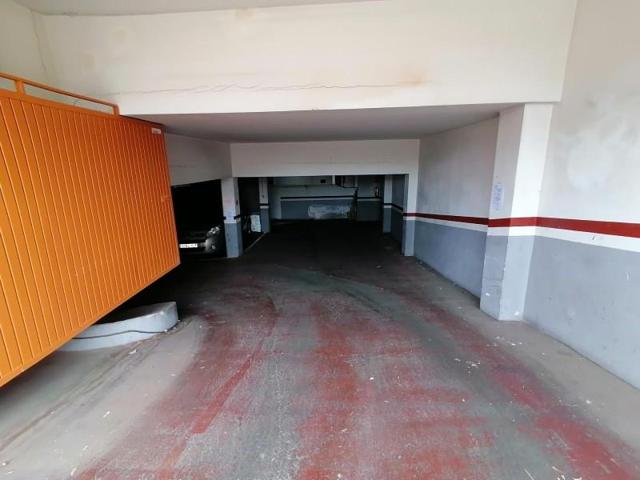 Garaje en venta en Mataró, Centro photo 0