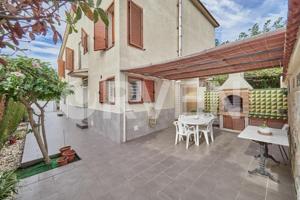 Adosada en venta en Torredembarra, Marítima Residencial photo 0