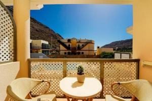 Apartamento en venta en Mogán, Mogán, Puerto y Playa de Mogán photo 0