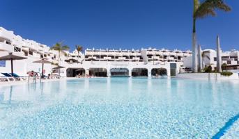 Apartamento en venta en Adeje, Playa Paraiso photo 0