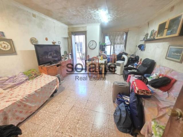 Piso en venta en Esplugues de Llobregat, Carrer del Mestre Joan Corrales, 08950 photo 0