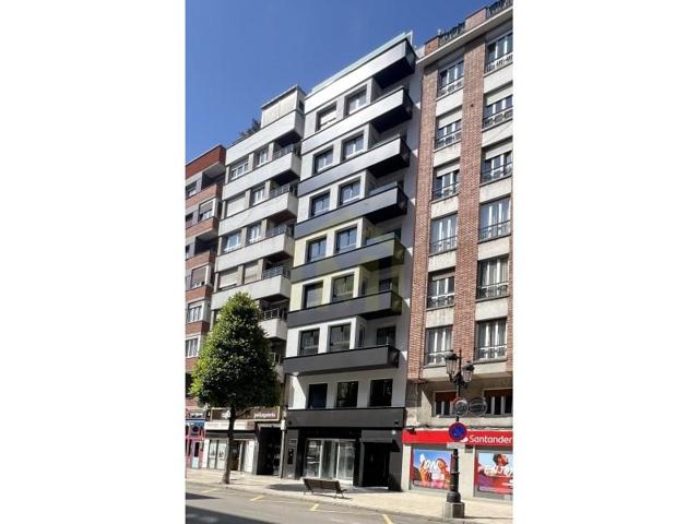 Piso en venta en Oviedo photo 0