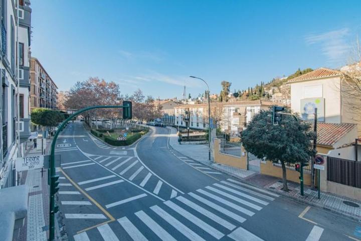 Piso en venta en Granada, Carretera de la sierra photo 0