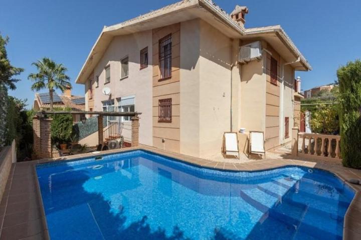 Bungalow en venta en Huétor Vega, Polideportivo photo 0