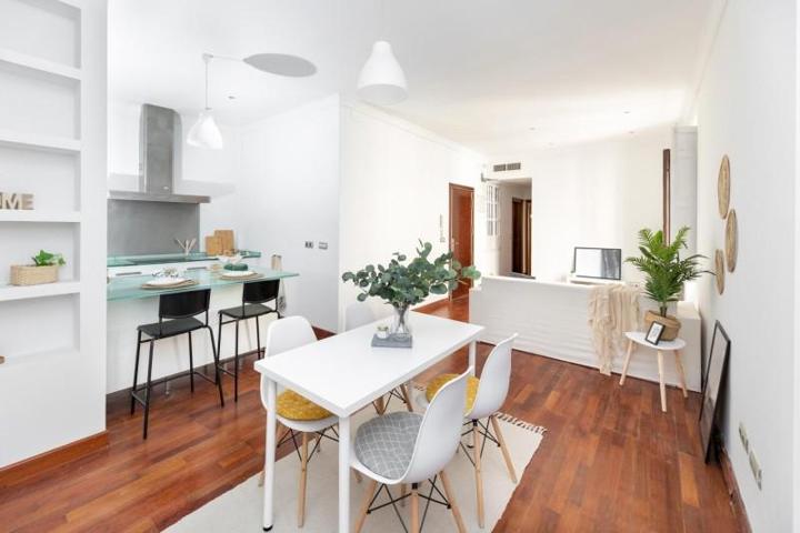 Piso en venta en Granada, Centro photo 0