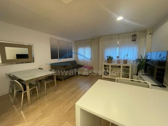 Piso en venta en Sabadell photo 0
