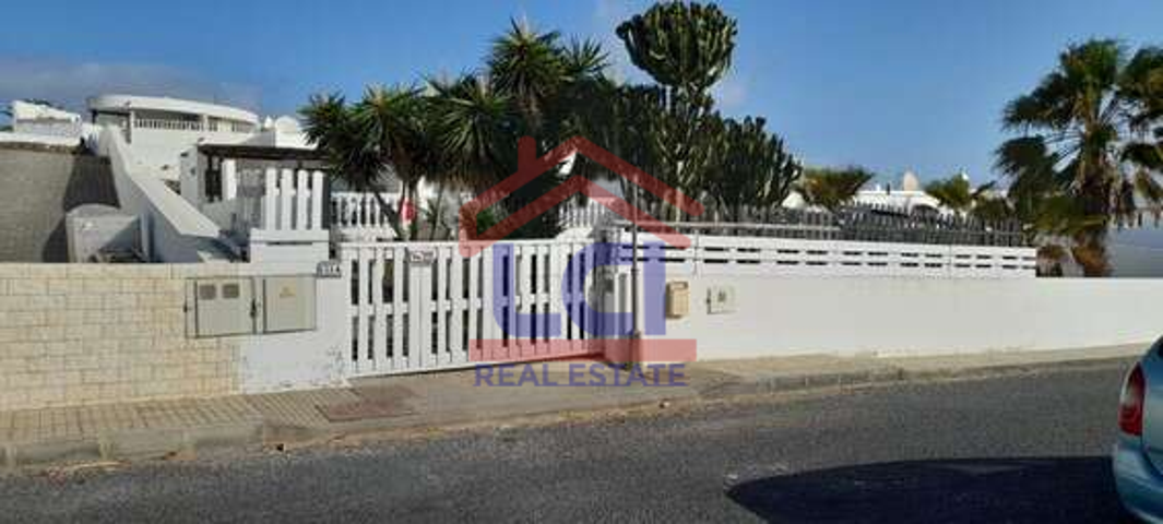 Apartamento en venta en Yaiza, Montana Roja photo 0