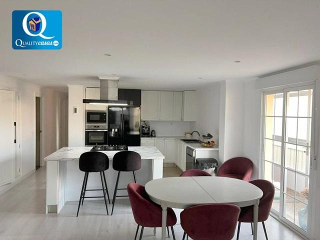 Apartamento en venta en Alicante, Pla Carolinas photo 0