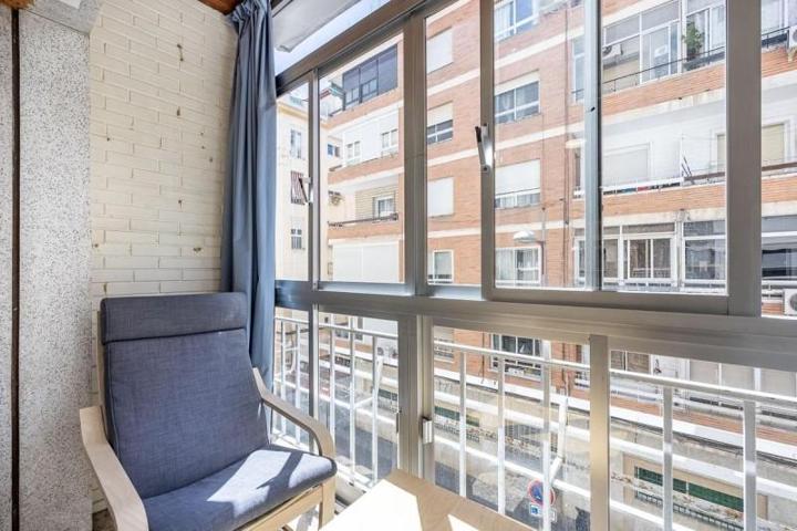 Piso en venta en Granada, Pajaritos photo 0