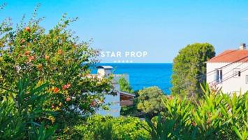 Casa en venta en Llançà photo 0