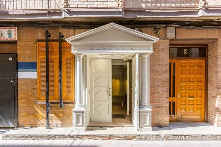 Local comercial en venta en Peralta, Peralta photo 0