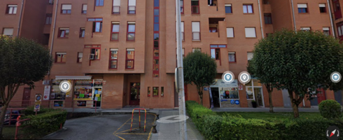 Local comercial en venta en Oviedo, Oviedo photo 0