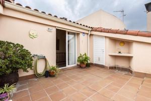 Piso en venta en Rubí, Ca n Oriol photo 0