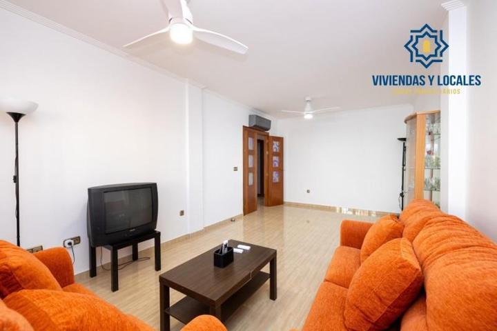 Casa en venta en Atarfe, Atarfe photo 0