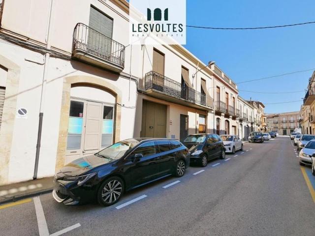 Chalet en venta en La Bisbal d'Empordà, Carrer de Pau Casals, 17100 photo 0