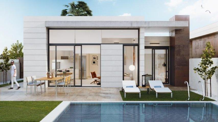 Chalet en venta en Pilar de la Horadada, PILAR DE LA HORADADA photo 0