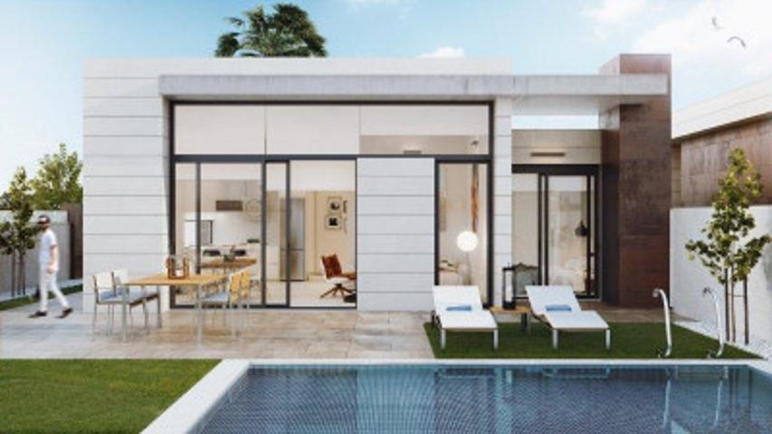 Chalet en venta en Pilar de la Horadada, PILAR DE LA HORADADA photo 0