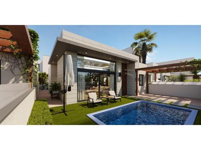 Chalet en venta en Pilar de la Horadada photo 0