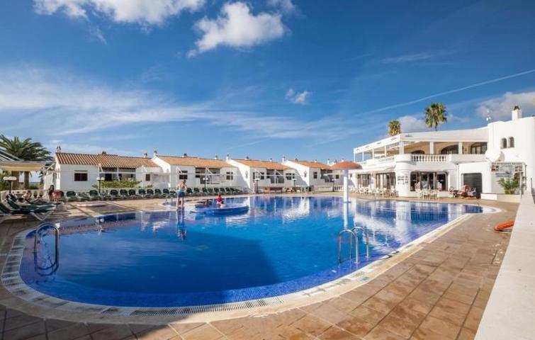 Piso en venta en Alaior, Son bou photo 0