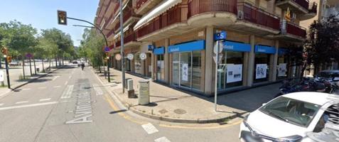 Local comercial en venta en Girona, Eixample photo 0