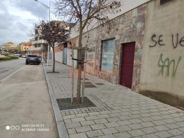 Local comercial en venta en Albacete, Universidad-Campus photo 0