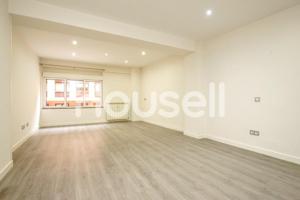 Piso en venta en Oviedo photo 0
