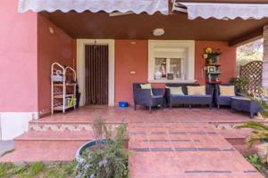 Casa en venta en Laguna de Duero, Castilla y leon photo 0