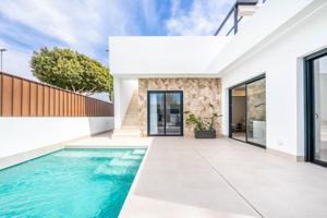 Chalet en venta en Roldán, Roldan photo 0