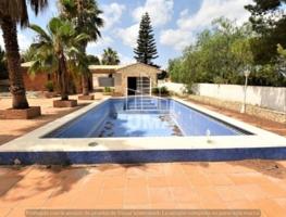 Chalet en venta en Monserrat, Colinas Venta Cabrera Montserrat photo 0