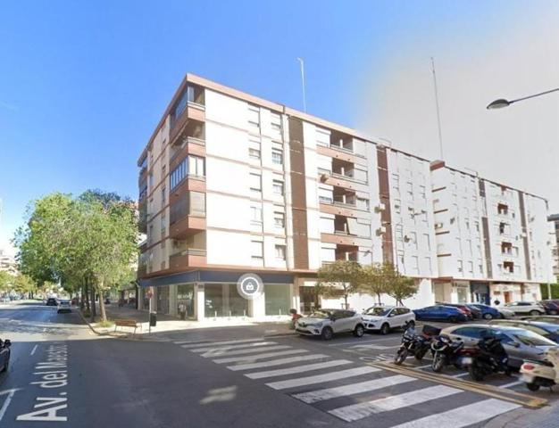 Piso en venta en Valencia, Campanar photo 0