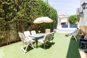 Bungalow en venta en Churriana de la Vega, San Cayetano photo 0