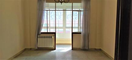Piso en venta en Santiago de Compostela, Ensanche photo 0
