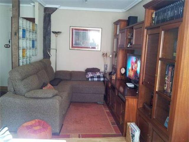 Piso en venta en Vitoria-Gasteiz, Centro photo 0