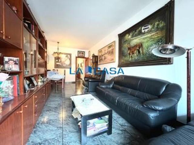 Piso en venta en Barcelona, La Font de la Guatlla photo 0