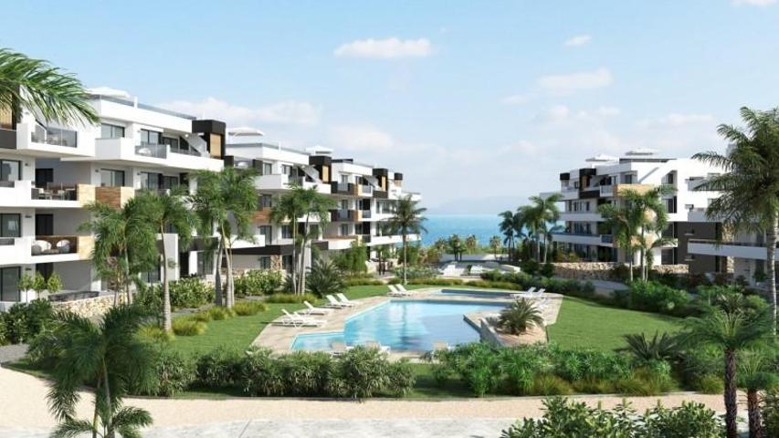 Planta baja en venta en Orihuela Costa, Playa Flamenca photo 0