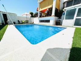 Bungalow en venta en Córdoba, Paraiso Arenal photo 0